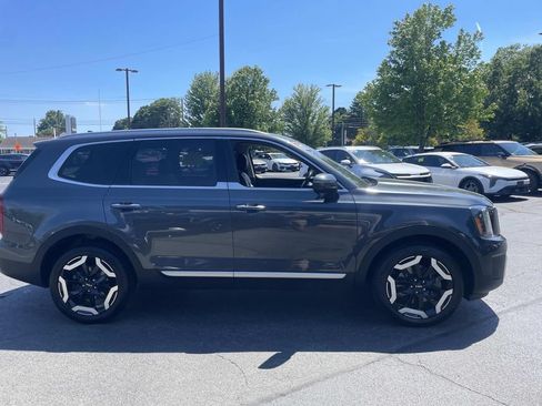 Used 2023 Kia Telluride S w/ S Sunroof Package AWD/4WD image 8