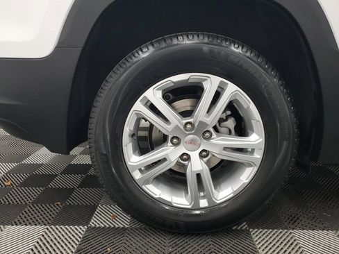 Used 2020 GMC Terrain SLE image 7