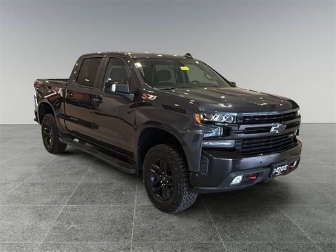 Used 2020 Chevrolet Silverado 1500 LT Trail Boss image 1