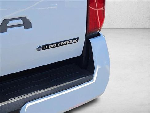 Certified 2025 Toyota Tacoma TRD Sport AWD/4WD image 29