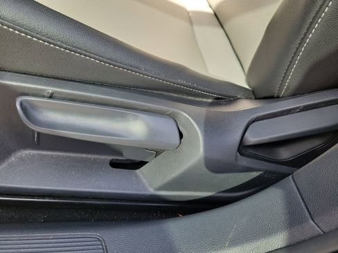 Used 2019 Volkswagen Jetta R-Line w/ R-Line Cold Weather Package FWD image 25