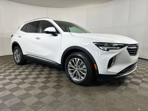 Used 2022 Buick Envision Preferred FWD image 2