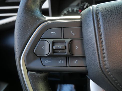 Used 2025 Toyota Tundra SR5 AWD/4WD image 28