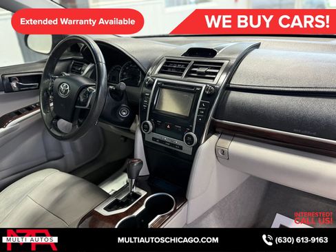 Used 2012 Toyota Camry XLE FWD image 17