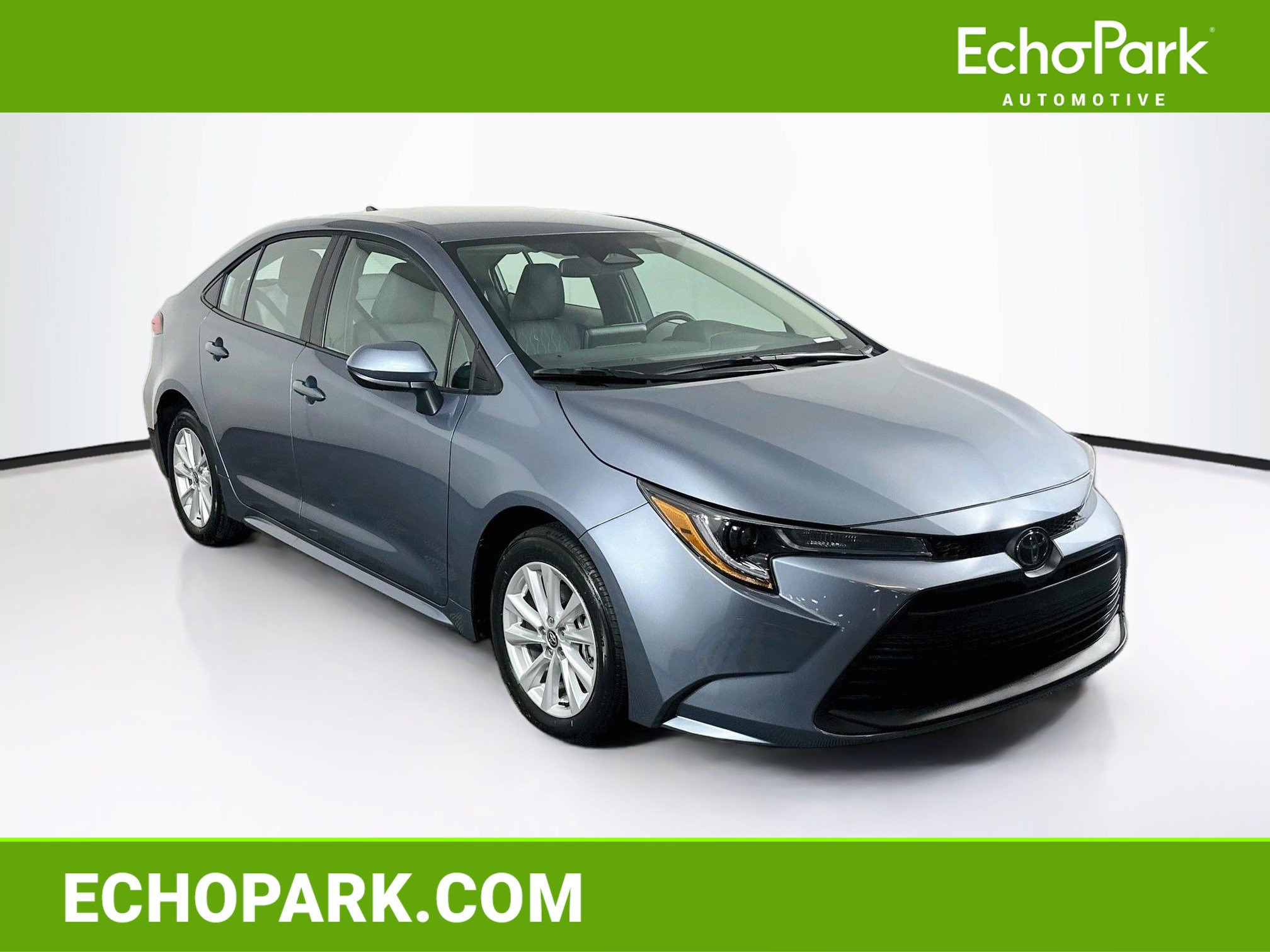 Used 2026 Toyota Corolla LE w/ LE Premium Package FWD image 1