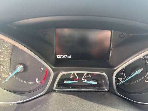 Used 2018 Ford Escape SE w/ SE Sync 3 Package image 18