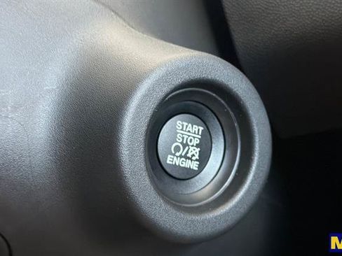 Used 2023 RAM ProMaster 2500 w/ Driver Convenience Group FWD image 27