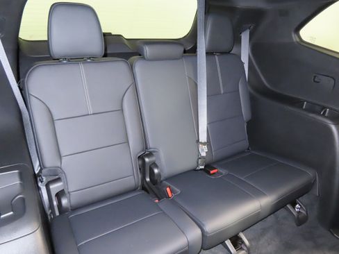 Used 2024 GMC Acadia Elevation w/ Luxury Package image 35