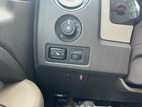 Used 2009 Ford F150 XLT image 23