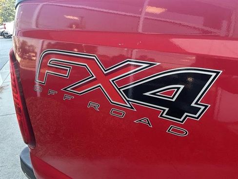 Used 2015 Ford F350 Lariat w/ Lariat Ultimate Package image 9