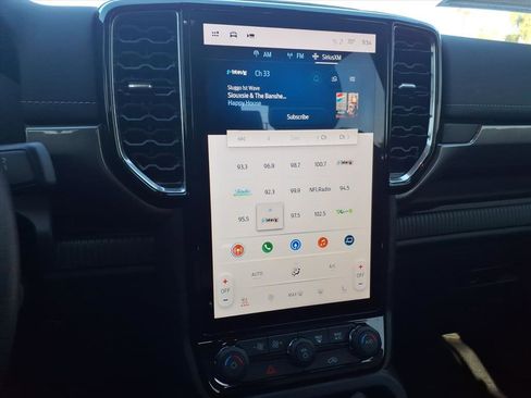 Certified 2024 Ford Ranger Lariat w/ Trailer Tow Package image 23