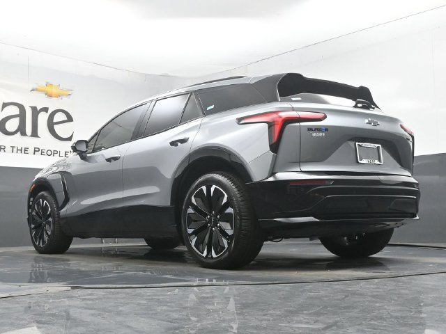 Used 2024 Chevrolet Blazer EV RS AWD/4WD image 5