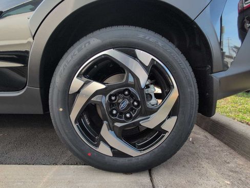 New 2026 Subaru Crosstrek 2.5i Limited w/ Crosstrek Mirror Package AWD/4WD image 14