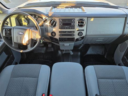 Used 2015 Ford F350 XLT image 17