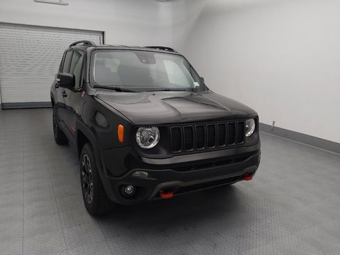 Used 2023 Jeep Renegade Trailhawk w/ Trailer Tow Group AWD/4WD image 14