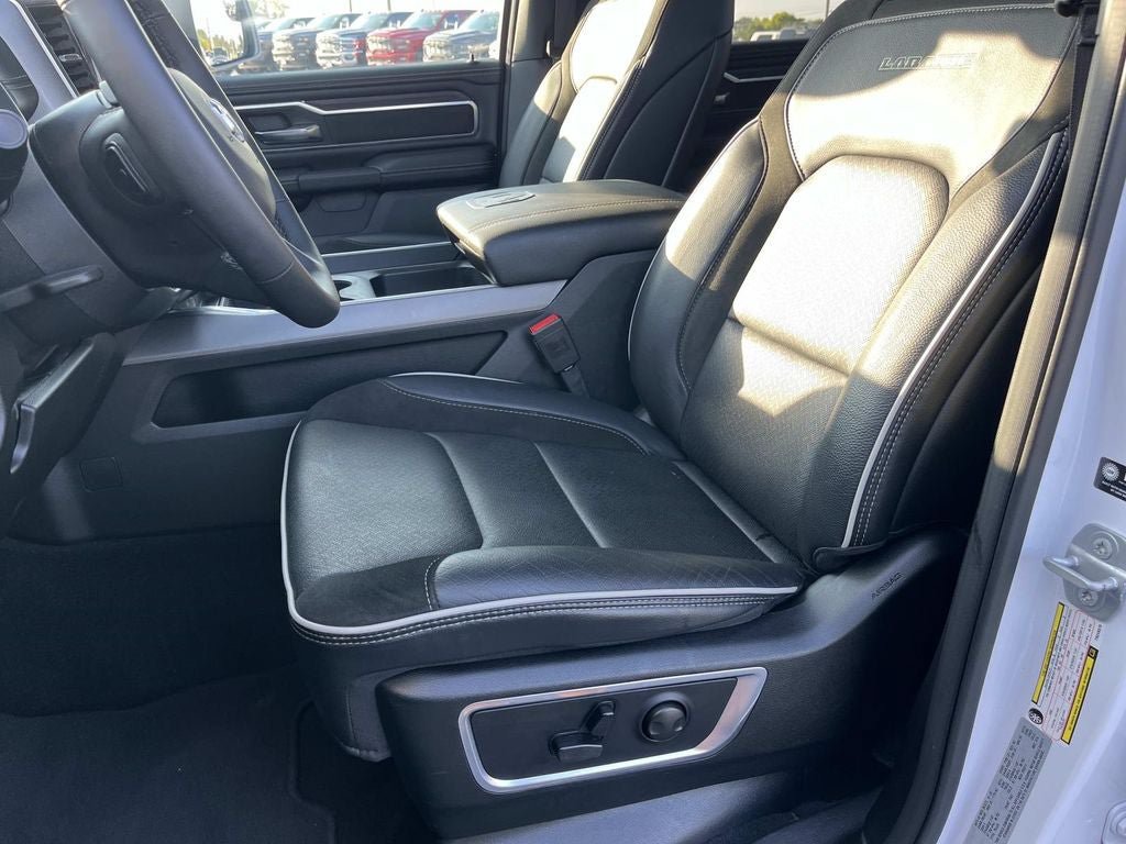 Used 2026 RAM 1500 Laramie AWD/4WD image 31
