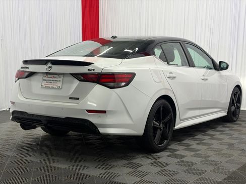 Used 2022 Nissan Sentra SR w/ Midnight Edition FWD image 8