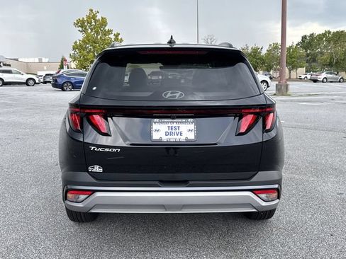 Used 2026 Hyundai Tucson SEL FWD image 6