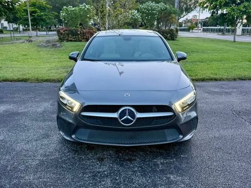 Used 2020 Mercedes-Benz A 220 image 2