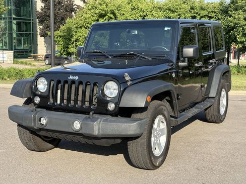 Used 2015 Jeep Wrangler Unlimited Sport w/ Quick Order Package 24S image 3