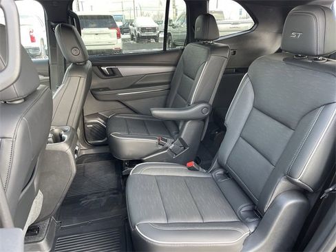 New 2026 Buick Enclave Sport Touring w/ Power Package image 23