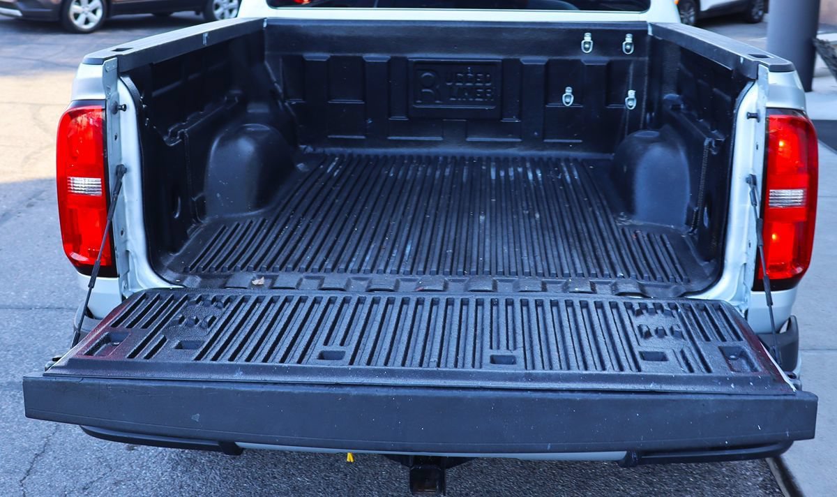 Used 2018 Chevrolet Colorado LT RWD image 25