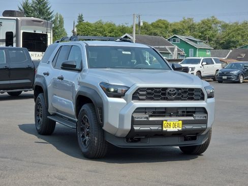 New 2026 Toyota 4Runner TRD Off-Road AWD/4WD image 2