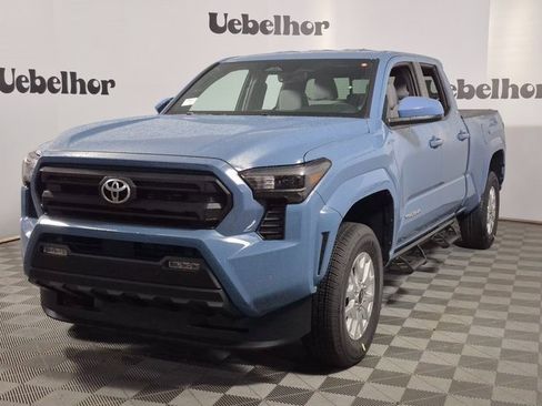New 2026 Toyota Tacoma SR5 image 3