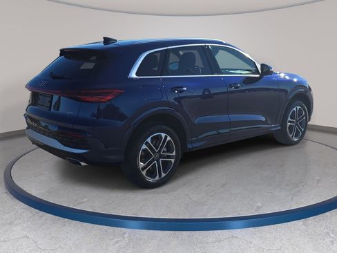 New 2025 Audi Q5 Premium image 5