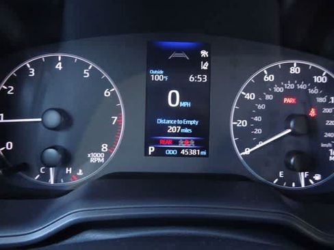 Used 2024 Toyota Corolla LE FWD image 18