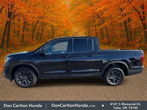 Used 2023 Honda Ridgeline Sport image 8