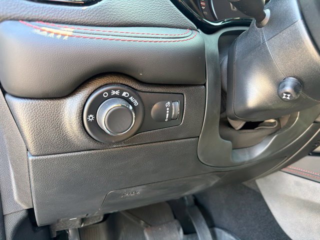 Used 2025 Dodge Durango R/T AWD/4WD image 22
