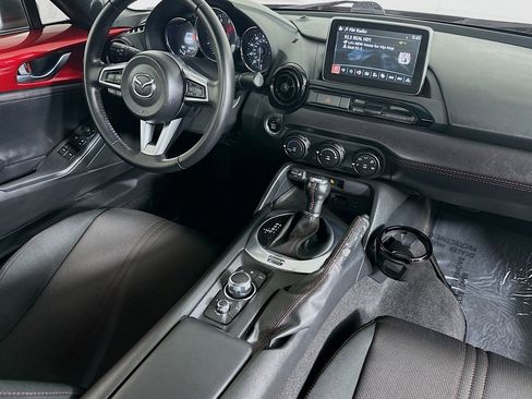 Used 2017 MAZDA MX-5 Miata RF Club image 6