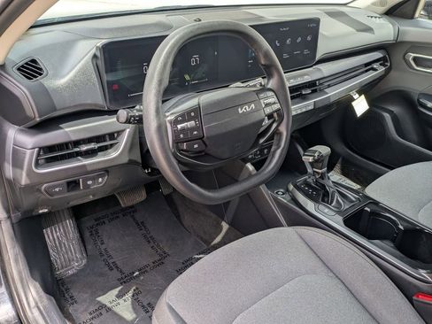 Used 2025 Kia K4 FWD image 14