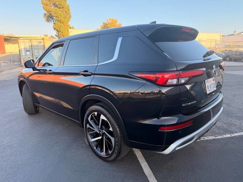Used 2022 Mitsubishi Outlander SE FWD image 19