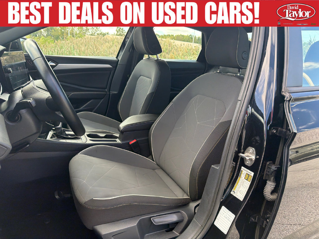 Used 2025 Volkswagen Jetta Sport FWD image 10
