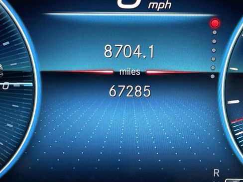 Used 2021 Mercedes-Benz GLS 450 GLS 450 image 35