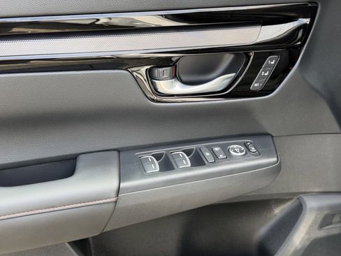 Certified 2025 Honda CR-V Sport Touring image 7
