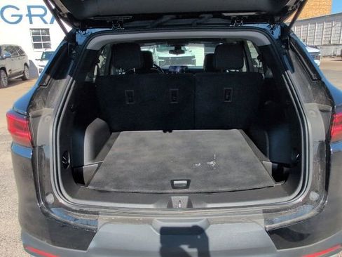 Certified 2023 Chevrolet Blazer LT w/ Driver Confidence Package image 10