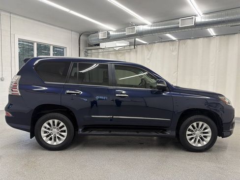 Used 2017 Lexus GX 460 Premium AWD/4WD image 4