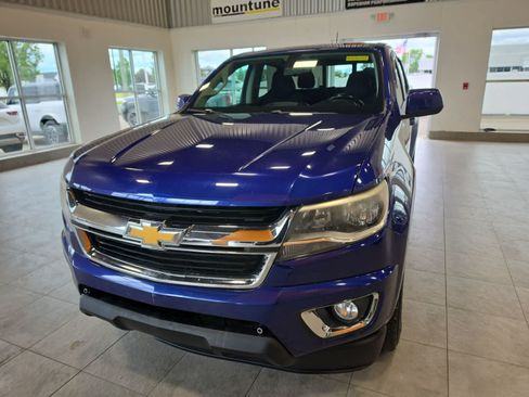 Used 2017 Chevrolet Colorado LT w/ LT Convenience Package AWD/4WD image 2