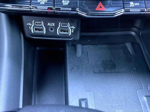 Certified 2024 Dodge Durango R/T w/ Blacktop Package image 18