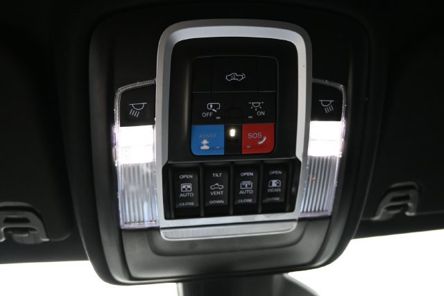 Used 2025 RAM 1500 Laramie w/ Sport Appearance Package AWD/4WD image 18