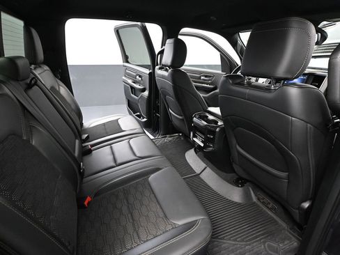 Used 2019 RAM 1500 Sport w/ Level 2 Equipment Group AWD/4WD image 46
