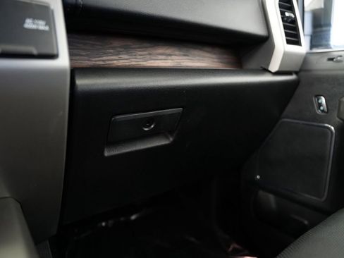 Used 2018 Ford F150 Lariat w/ Equipment Group 502A Luxury AWD/4WD image 53
