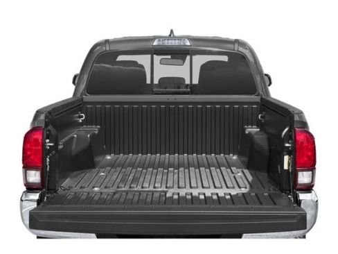 Used 2019 Toyota Tacoma TRD Off-Road image 11