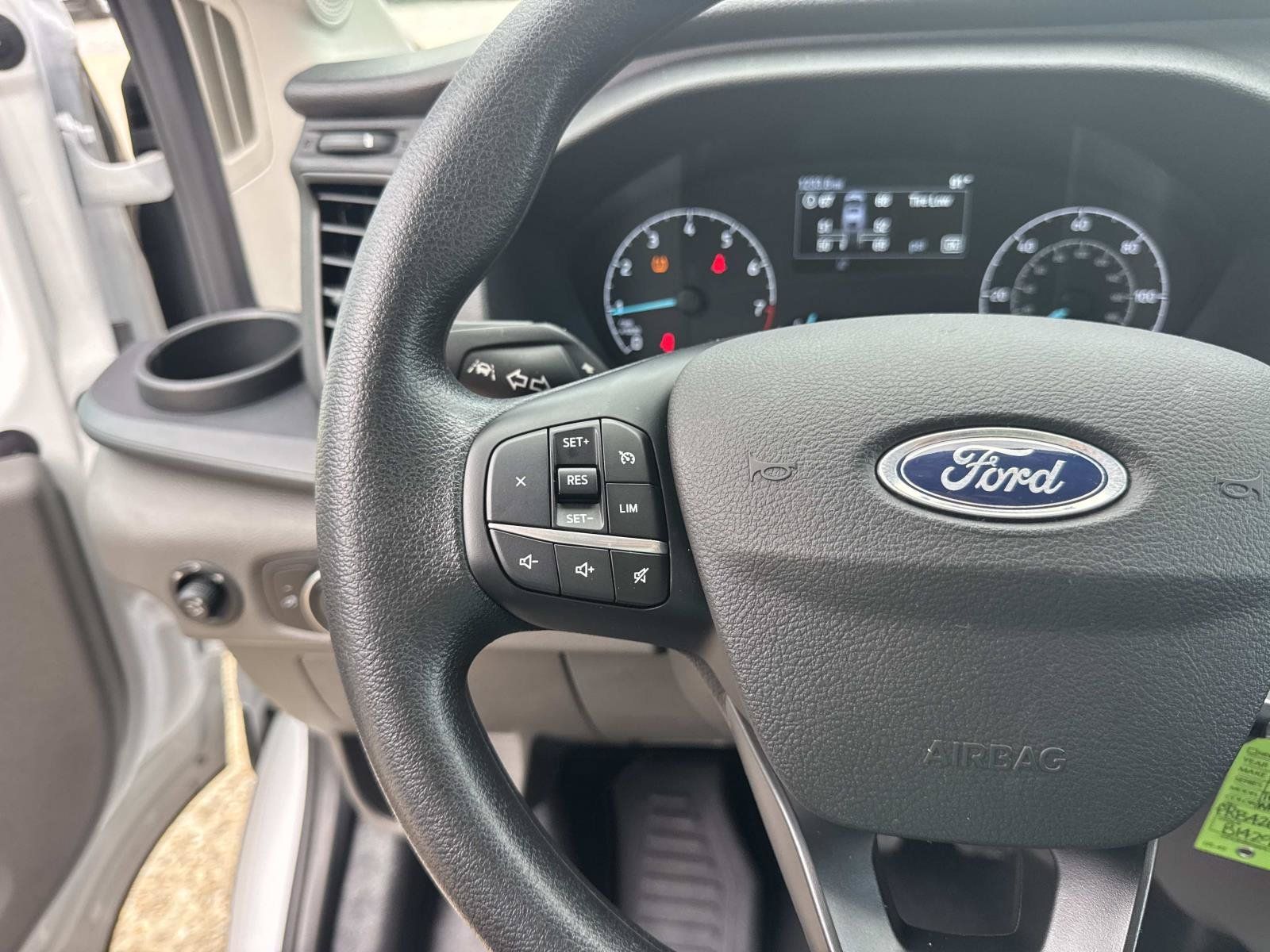 Used 2023 Ford Transit 350 DRW RWD image 20