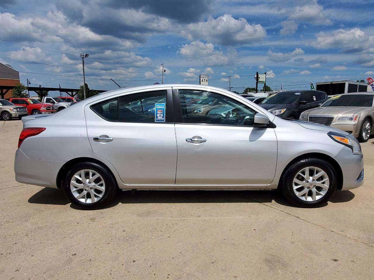 Used 2018 Nissan Versa SV w/ SV Special Edition Package FWD image 5