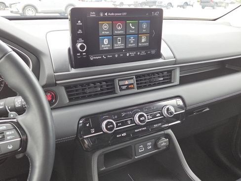 Used 2024 Honda Pilot Touring image 32