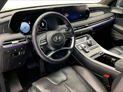 Used 2023 Hyundai Palisade Calligraphy w/ Cargo Package image 13